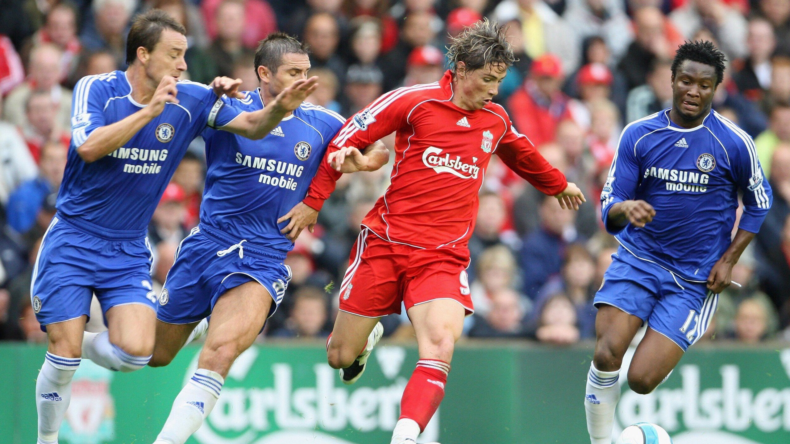 明星球员跨国转会频繁，国际市场竞争激烈，球星转会是什么意思