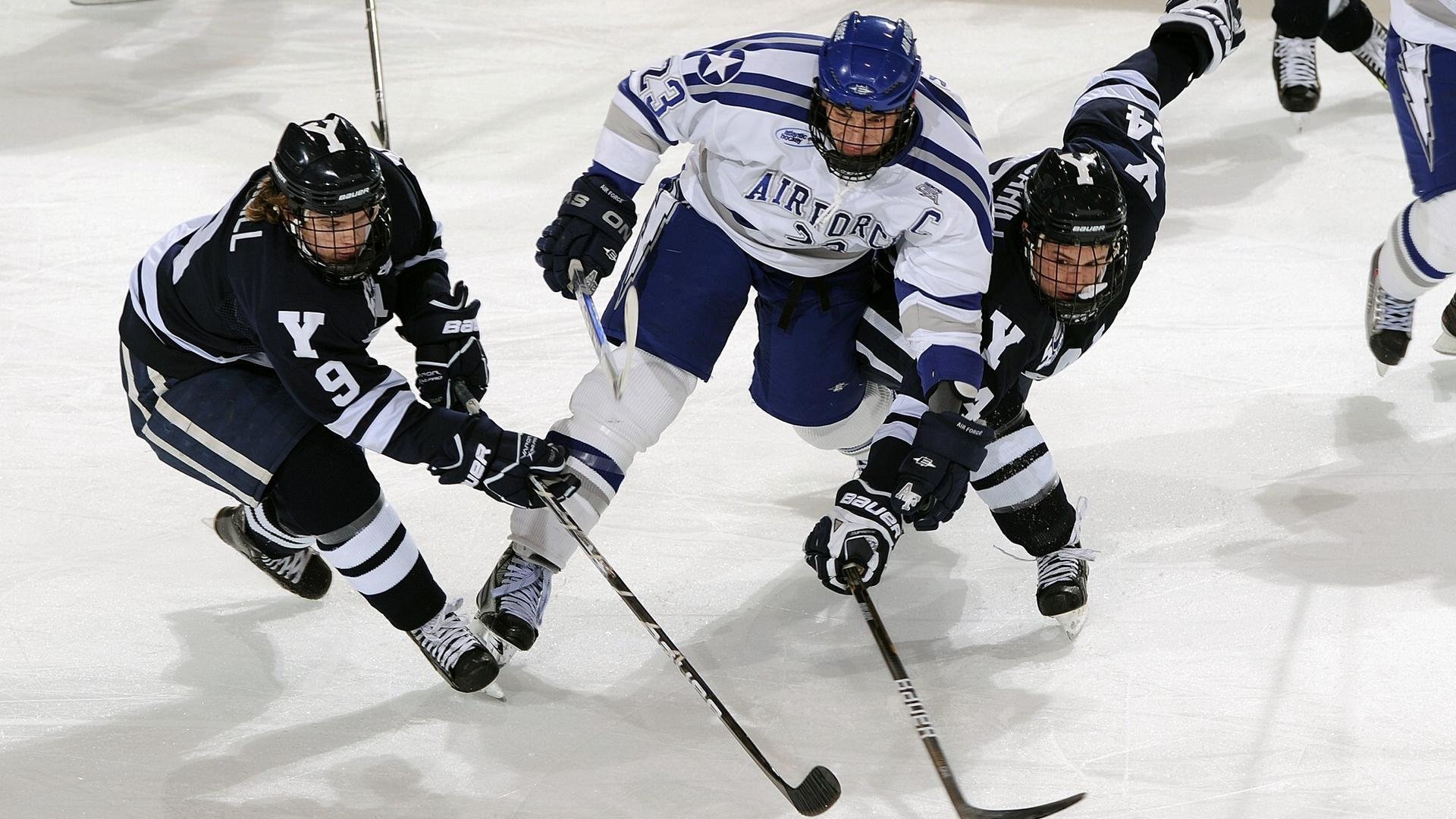 AYX体育官网-曼联青年队连续两场保持零封纪录，曼联青训未来六大巨星